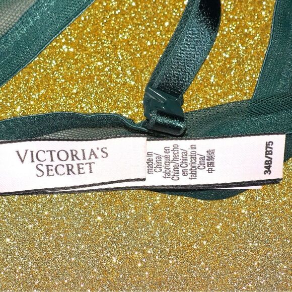 Victoria’s Secret dark green adorable bra with gold treading design! New - Picture 7 of 8